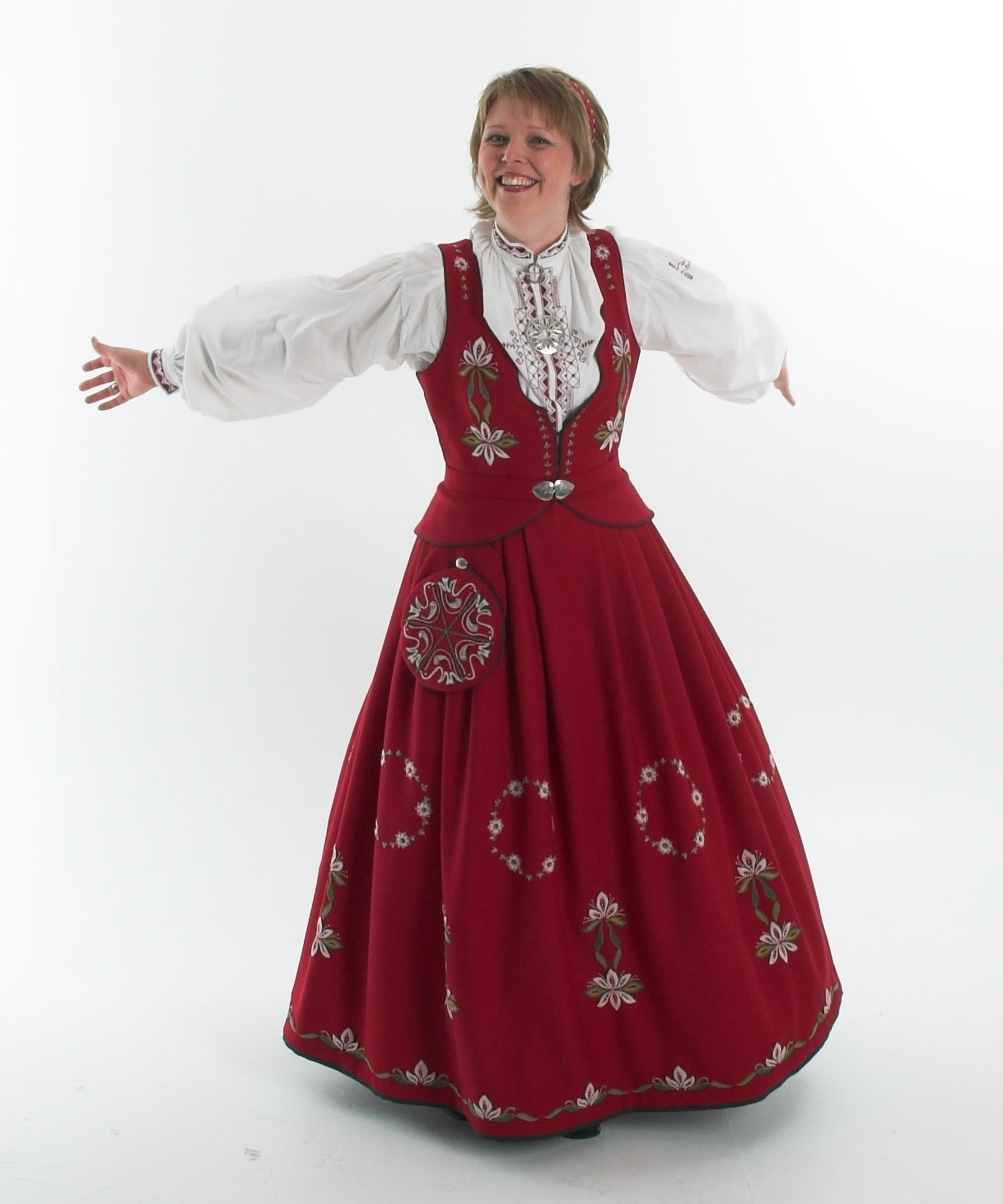 Lilje Festdrakt